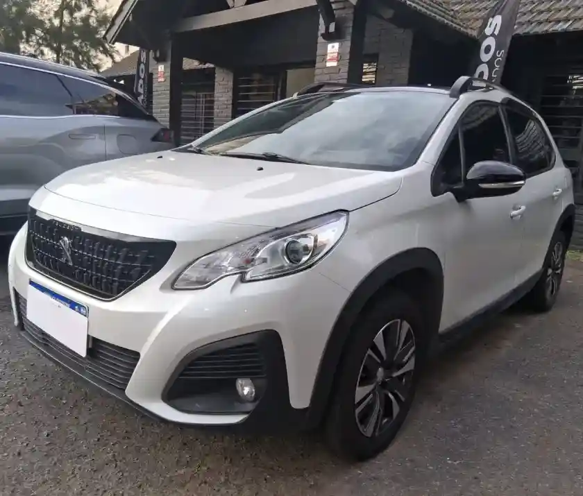 Peugeot 2008 1.6 Feline Tiptronic 2021 - foto 1