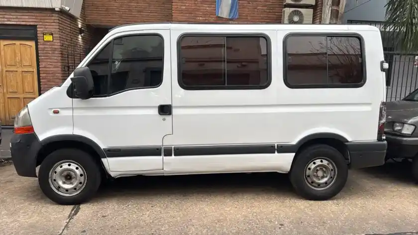 Renault Master 2.5 Ph3 Dci120 L1H1 Pkcn Furgon Corto 2012 - foto 1