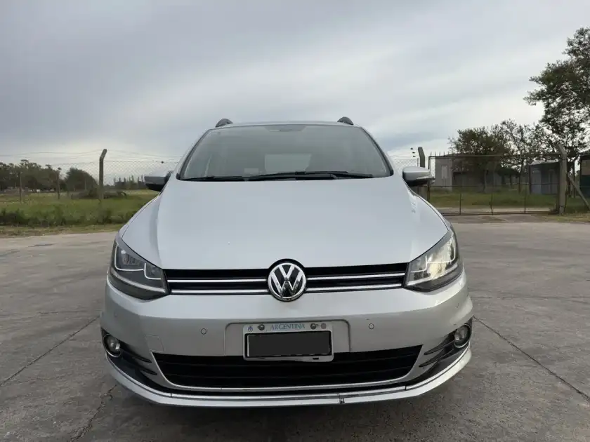 Volkswagen Suran 1.6 Imotion Highline 110Cv 2016 - foto 2