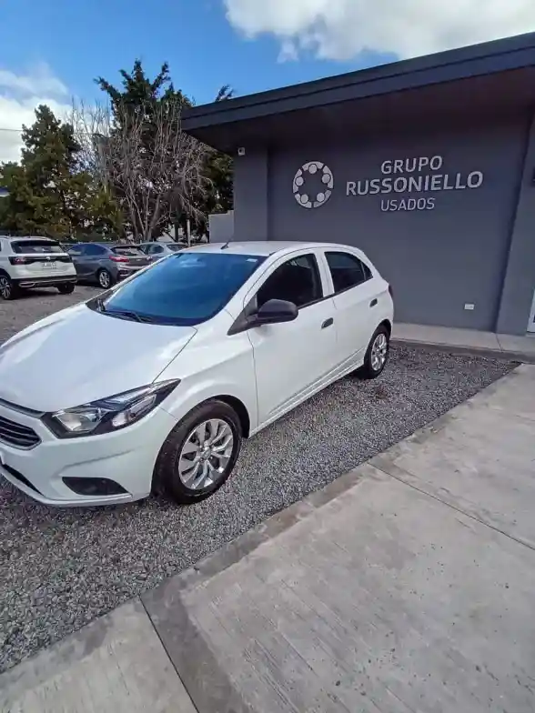 Chevrolet Onix 1.4 Lt 98Cv 2017 - foto 2