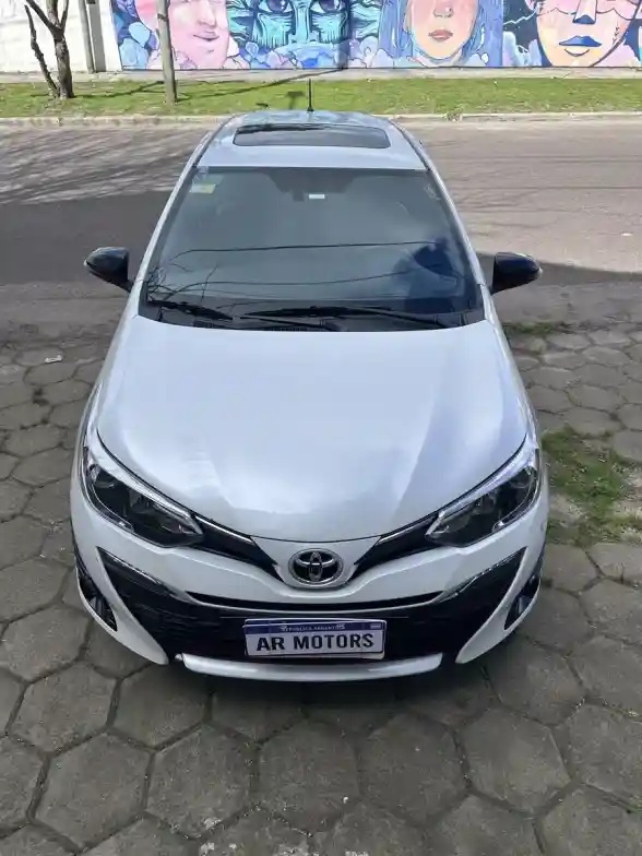 Toyota Yaris 1.5 107Cv S Cvt 2020 - foto 3