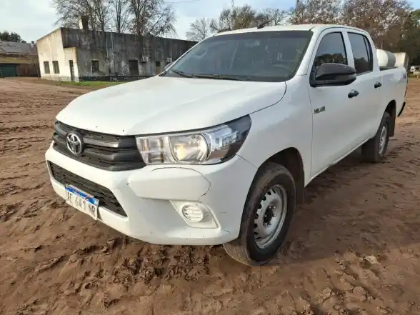 Toyota Hilux 2.4 Cd Dx 150Cv 4X4 2021 - foto 2