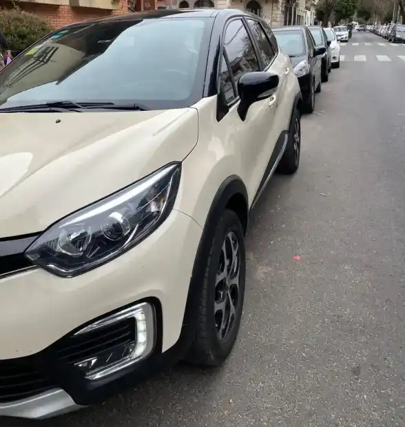 Renault Captur 2.0 Intens Manual 2018 - foto 1