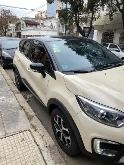 Renault Captur 2.0 Intens Manual 2018 - foto 2