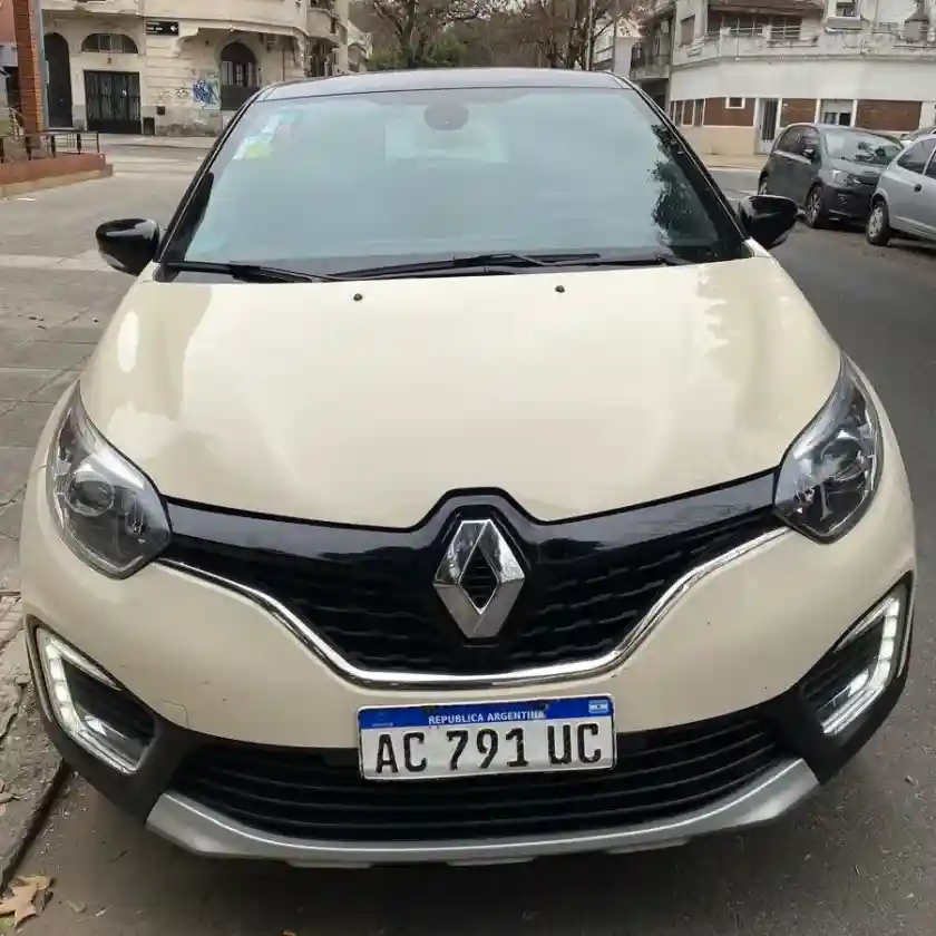 Renault Captur 2.0 Intens Manual 2018 - foto 3