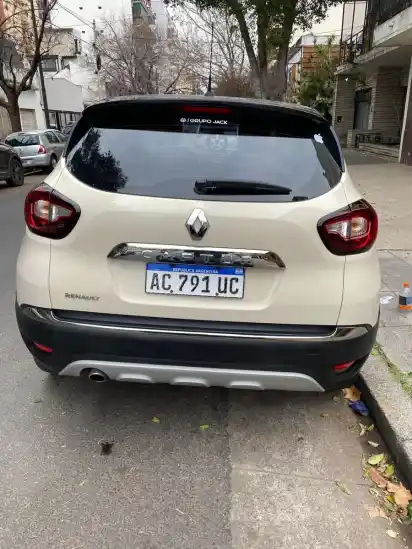 Renault Captur 2.0 Intens Manual 2018 - foto 4