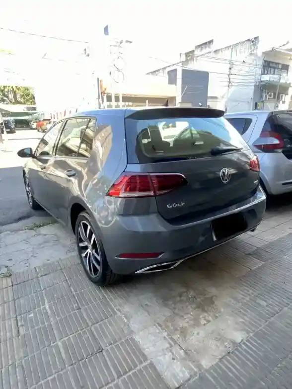 Volkswagen Golf 1.4 Highline Tsi Dsg 2018 - foto 5