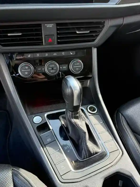 Volkswagen Vento 1.4 Highline 150Cv At 2021 - foto 5