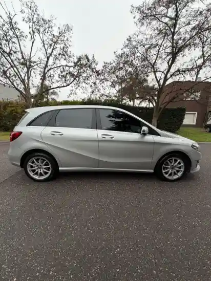 Mercedes-Benz Clase B 1.3 163Cv Progressive 2019 - foto 4