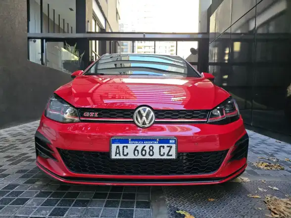 Volkswagen Golf 2.0 Gti Tsi App Connect + Cuero 2018 - foto 4