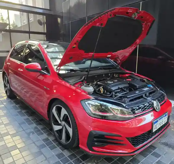 Volkswagen Golf 2.0 Gti Tsi App Connect + Cuero 2018 - foto 5