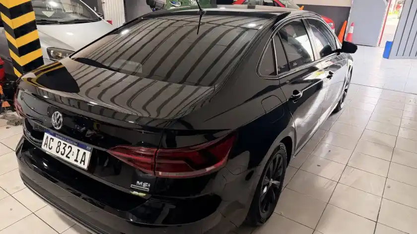 Volkswagen Virtus 1.6 Comfortline At 2018 - foto 3