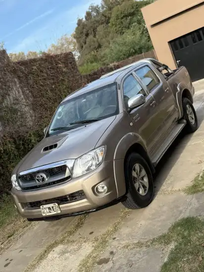 Toyota Hilux Pick-Up 3.0 I Srv Cab Doble 4X4 (2009) 2009 - foto 3