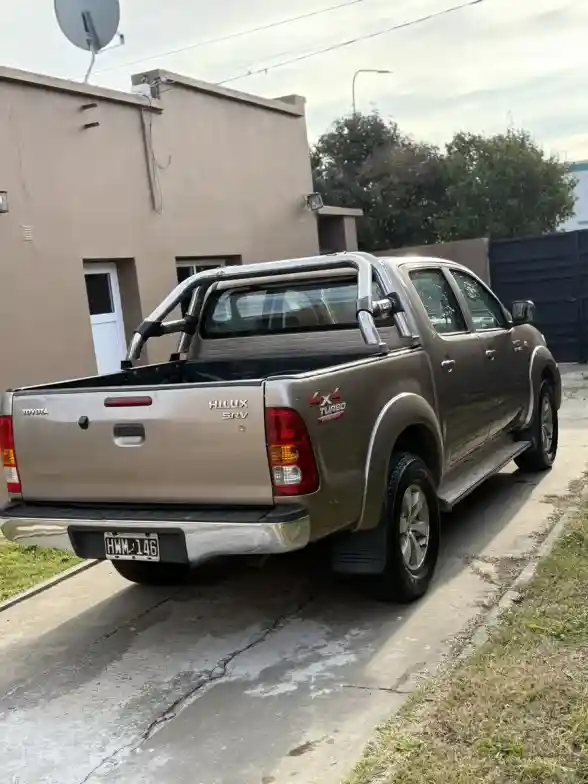 Toyota Hilux Pick-Up 3.0 I Srv Cab Doble 4X4 (2009) 2009 - foto 5