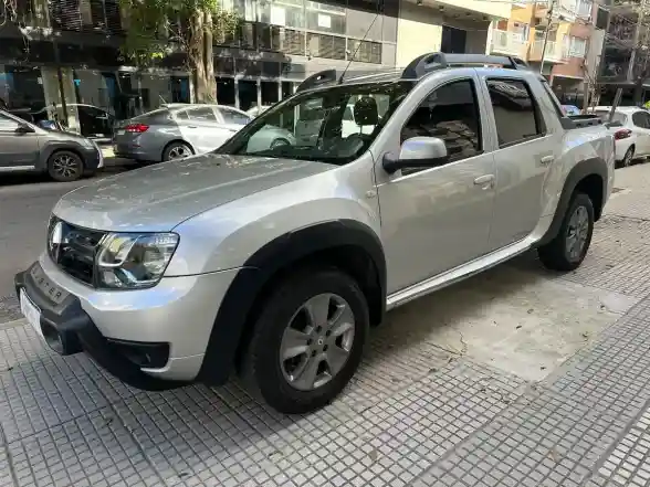 Renault Duster Oroch 2.0 Outsider Plus 2017 - foto 1