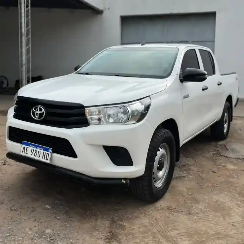 Toyota Hilux Pick-Up 2.4 Cd Dx 150Cv 4X4 2021 - foto 1