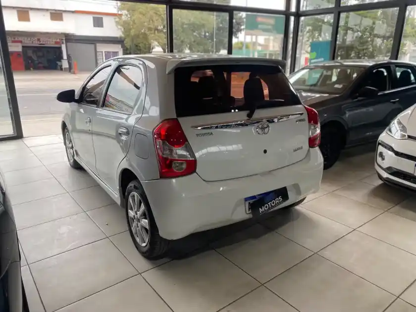 Toyota Etios 1.5 Xls 2017 - foto 5