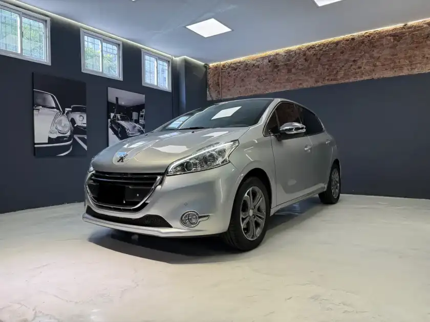 Peugeot 208 1.6 Feline 2014 - foto 4