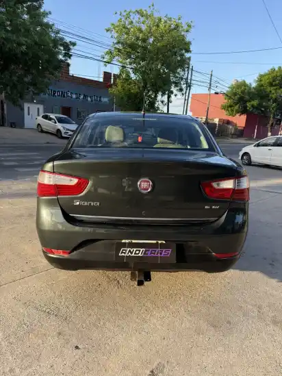 Fiat Grand Siena 1.6 Essence 115Cv 2013 - foto 4