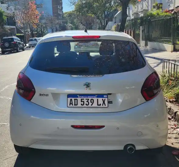 Peugeot 208 1.6 Feline 2019 - foto 5