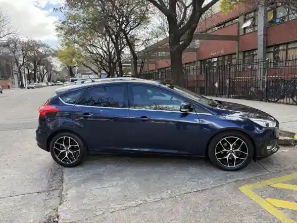 Ford Focus Iii 2.0 Titanium At6 2015 - foto 4