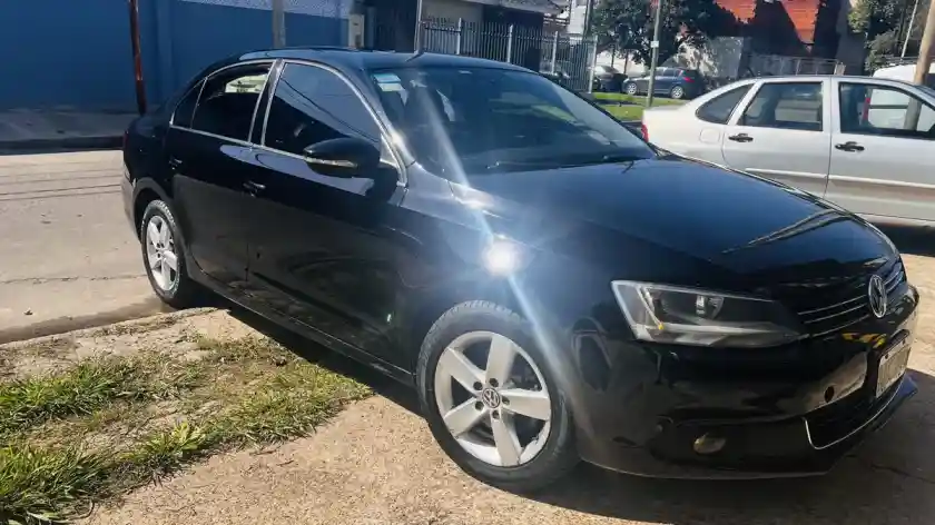Volkswagen Vento Sedan 4 Ptas 2.5 2012 - foto 2