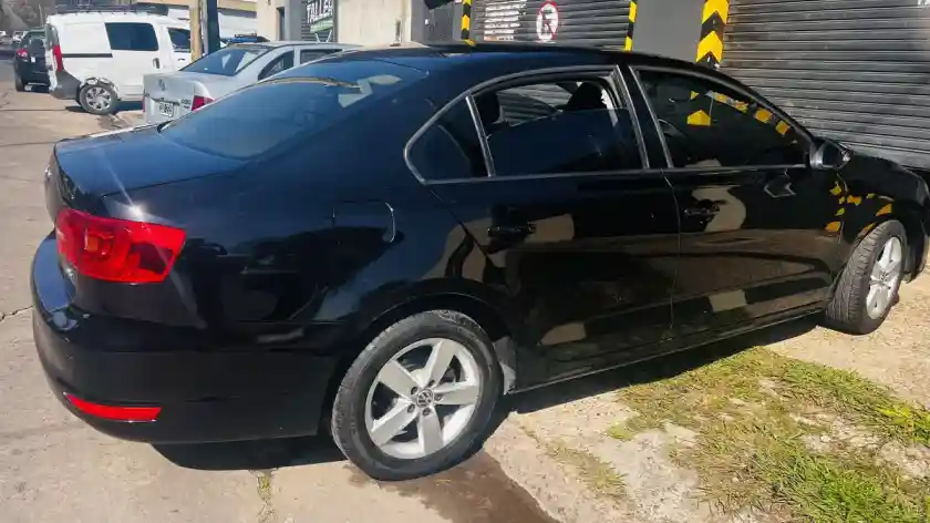 Volkswagen Vento Sedan 4 Ptas 2.5 2012 - foto 4