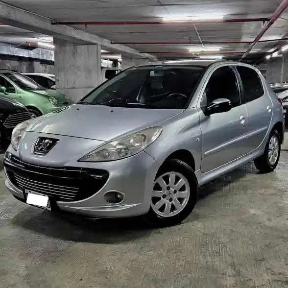 Peugeot 207 1.9 Sedan Xs 2010 - foto 1