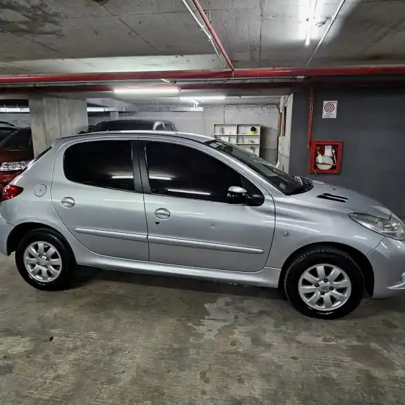 Peugeot 207 1.9 Sedan Xs 2010 - foto 5