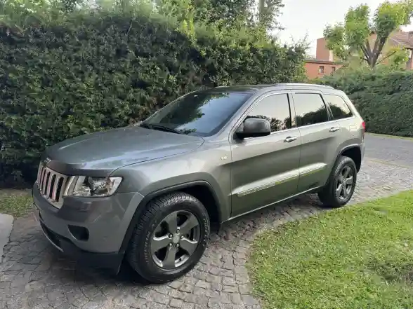 Jeep Grand Cherokee 3.6 Limited 286Hp Atx 2012 - foto 5