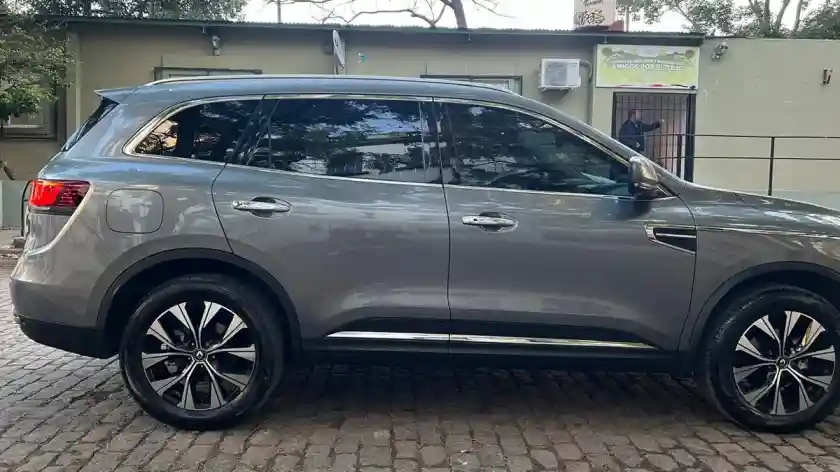 Renault Koleos 2.5 Intens 4Wd Cvt 2023 - foto 3