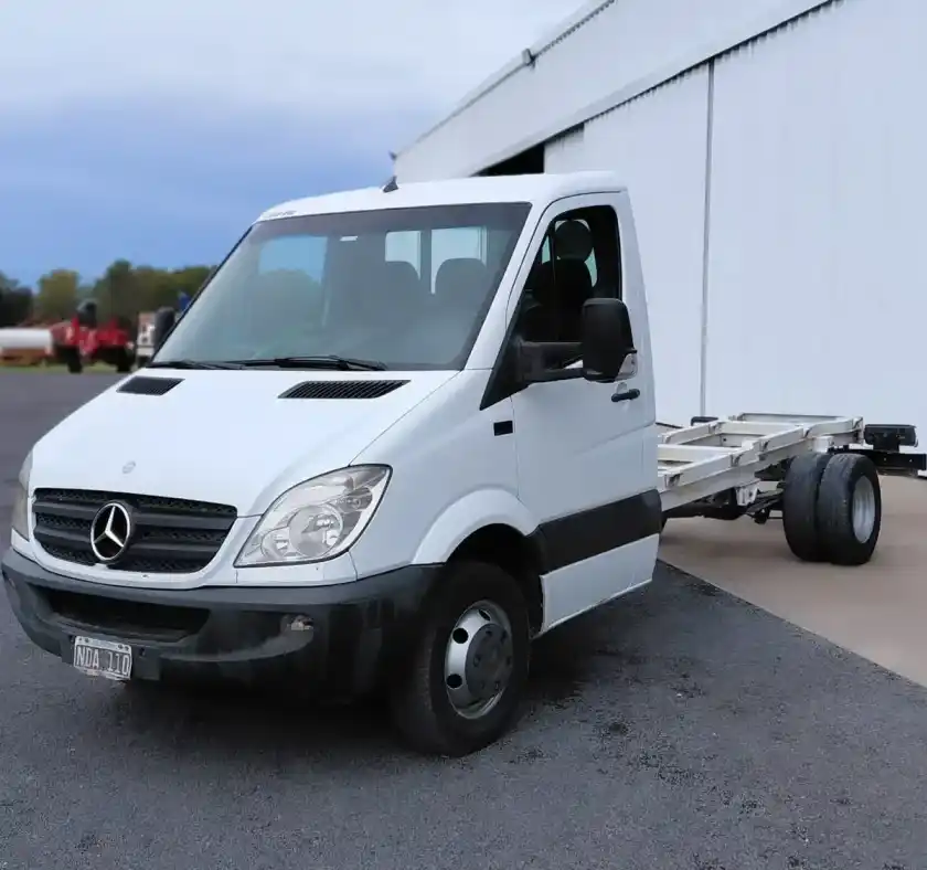 Mercedes-Benz Sprinter 2.1 515 Chasis 4325 150 Cv 2013 - foto 1