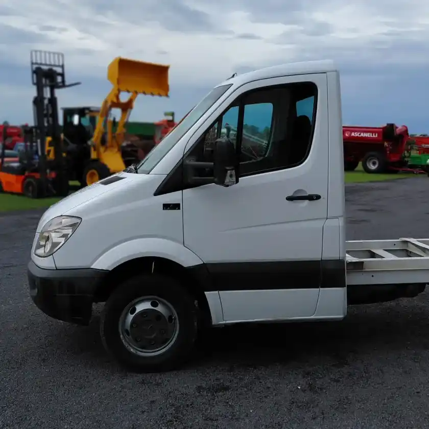 Mercedes-Benz Sprinter 2.1 515 Chasis 4325 150 Cv 2013 - foto 2