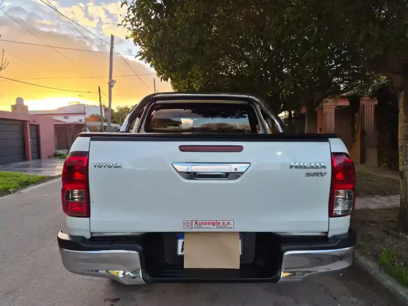 Toyota Hilux Pick-Up 2.8 Cd Srv 177Cv 4X4 At 2018 - foto 5