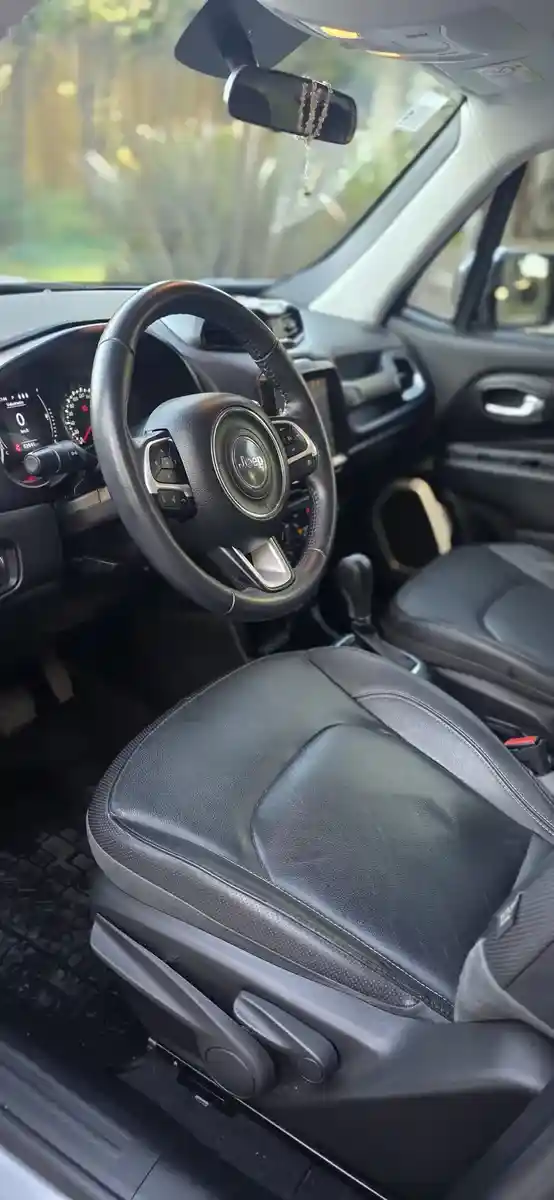 Jeep Renegade 1.8 Longitude At6 2022 - foto 3