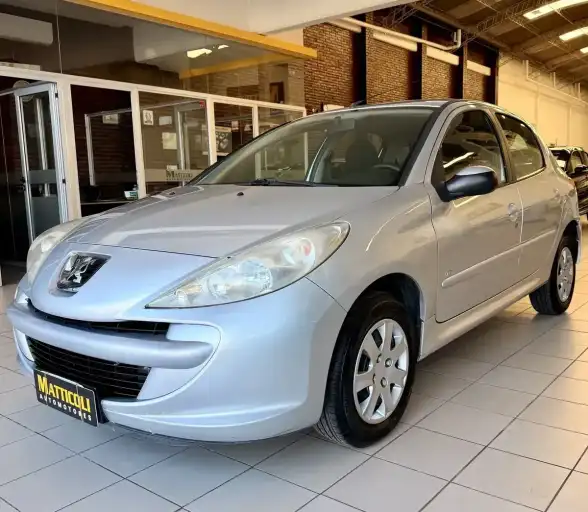 Peugeot 207 2013 - foto 1