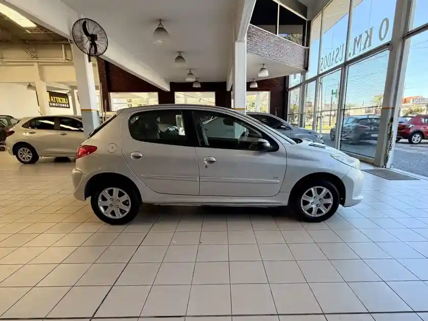 Peugeot 207 1.4 Allure Hdi 70Cv 2013 - foto 5
