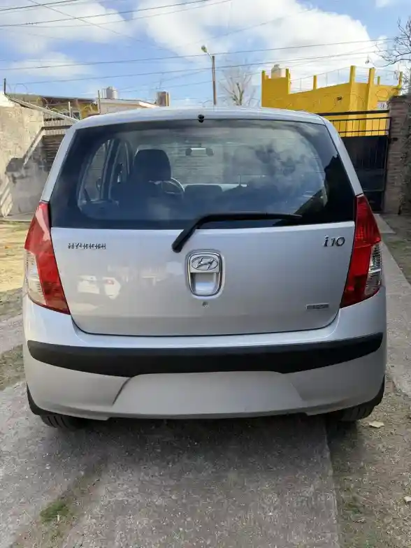Hyundai I10 1.2 Gls Seguridad L At 2011 - foto 5