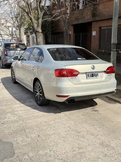 Volkswagen Vento 2.0 Sportline Tsi 200Cv 2012 - foto 4