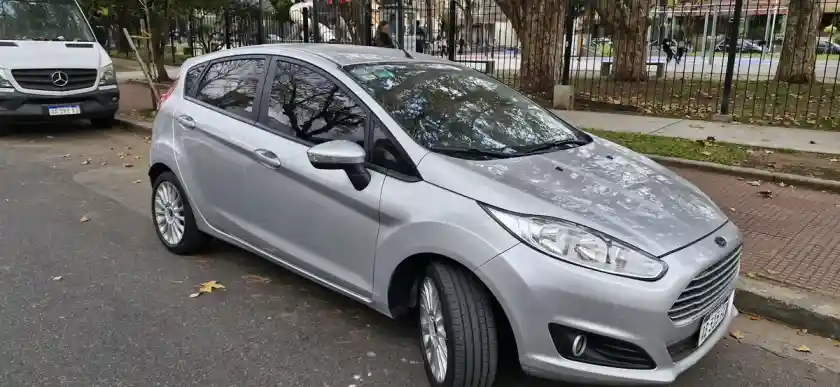 Ford Fiesta Kinetic 1.6 Se 2017 - foto 2