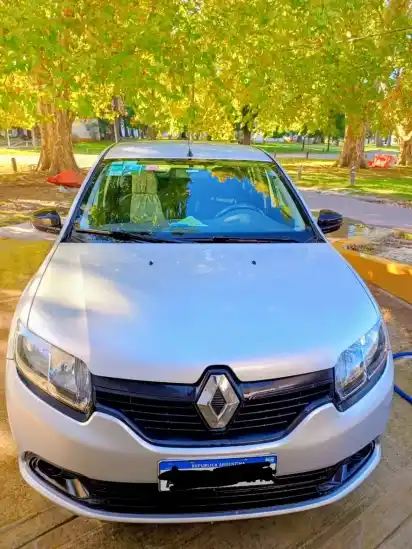 Renault Logan 1.6 Authentique Plus 85Cv 2017 - foto 5