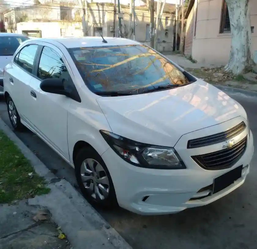 Chevrolet Onix 2019 - foto 1