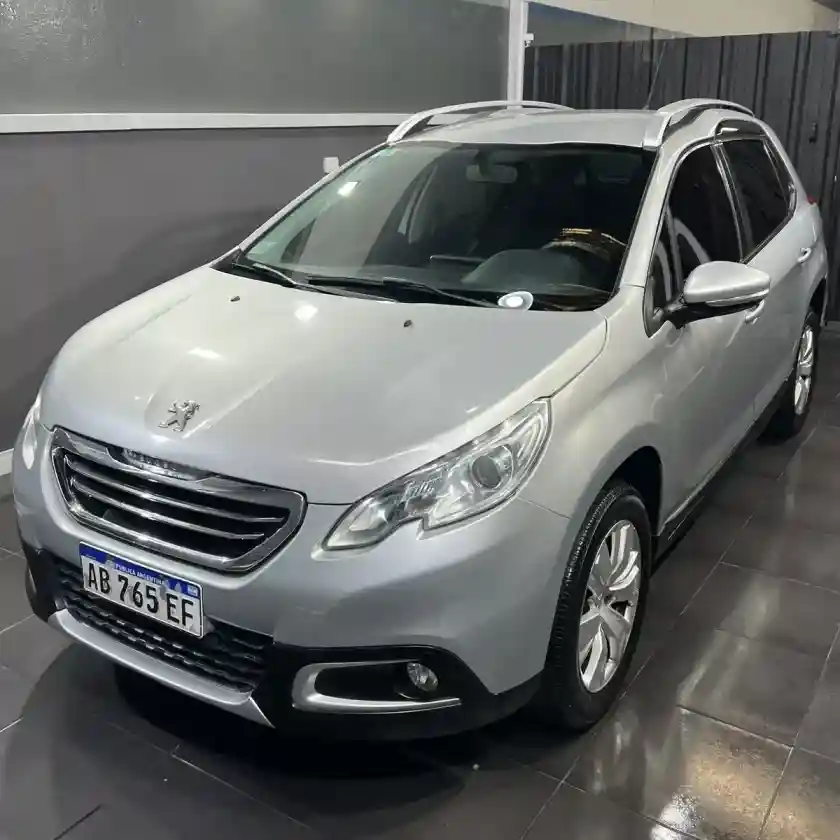 Peugeot 2008 1.6 Allure 2017 - foto 1