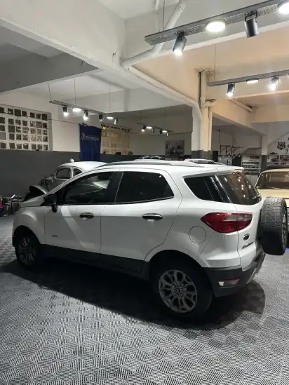Ford Ecosport 2.0 Freestyle 143 4X4 2016 - foto 5