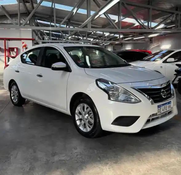 Nissan Versa 1.6 Advance At 2020 - foto 1