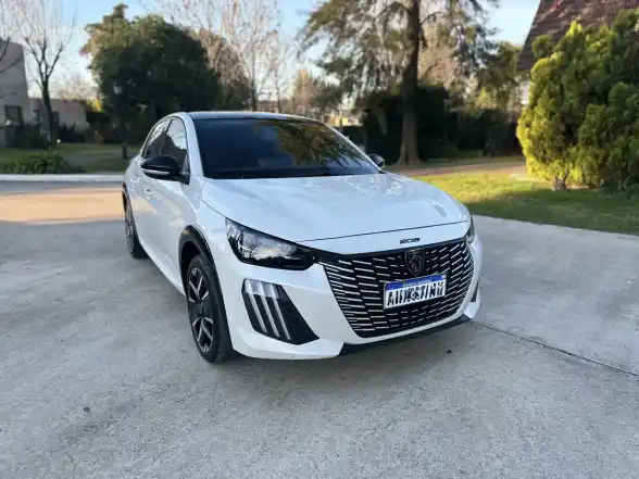Peugeot 208 1.0T Gt 2024 - foto 2