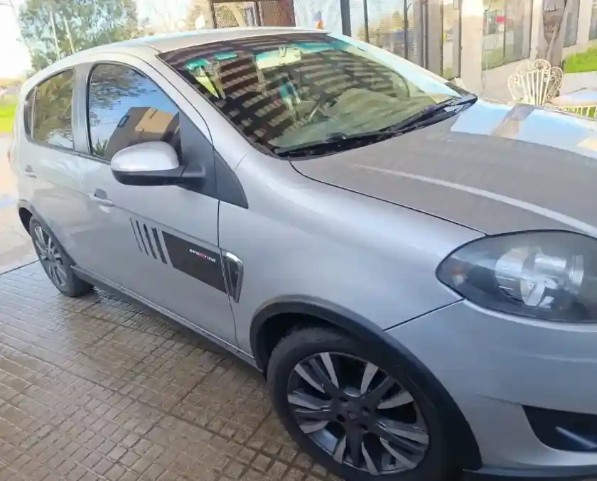 Fiat Palio 1.6 Sporting 115Cv 2012 - foto 1