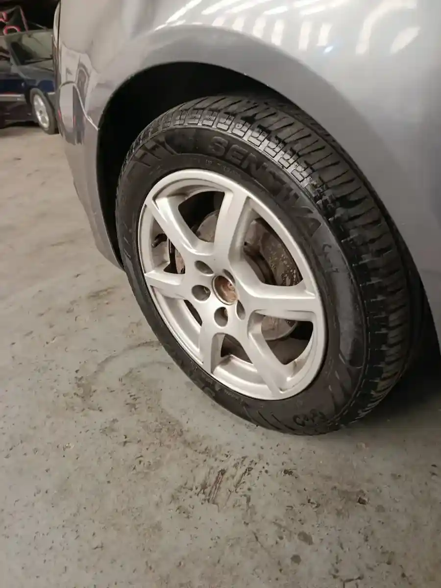 Volkswagen Suran 768 2012 - foto 3