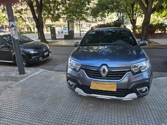 Renault Sandero Stepway 1.6 16V Intense 2023 - foto 3