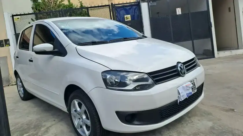 Volkswagen Fox 1.6 Comfortline Pack 5 P 2013 - foto 2